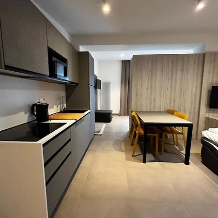 Bilo - Apartments For Rent Trento Bagian luar foto