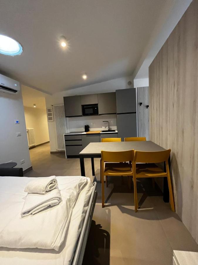 Bilo - Apartments For Rent Trento Bagian luar foto