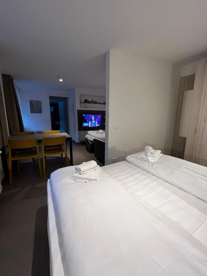Bilo - Apartments For Rent Trento Bagian luar foto